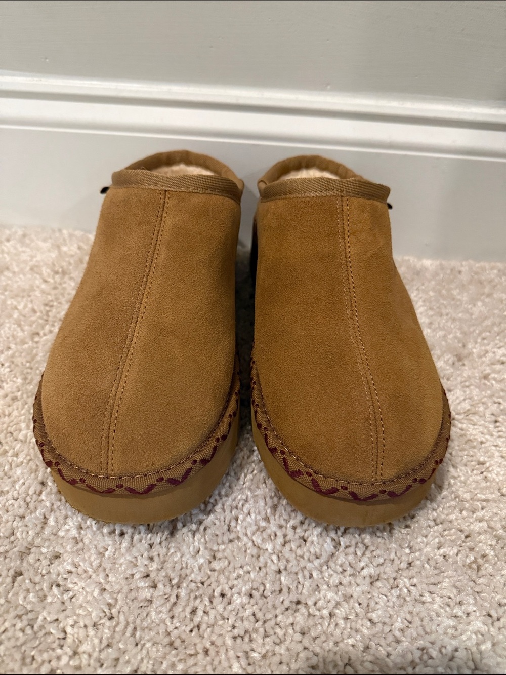 BEARPAW Chestnut Suede Moccasin Slippers - Cozy Slip-On Size 8